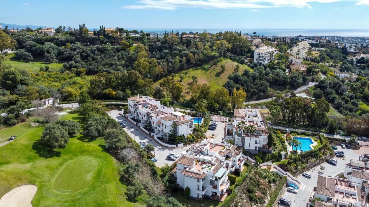 El Lago De Los Arqueros 2 Bedrooms Penthouse En Benahavís Buitenkant foto